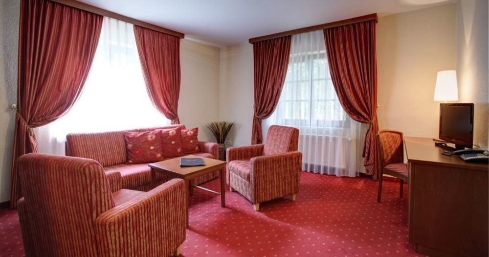 Garni-Hotel Kranich Potsdam Buitenkant foto